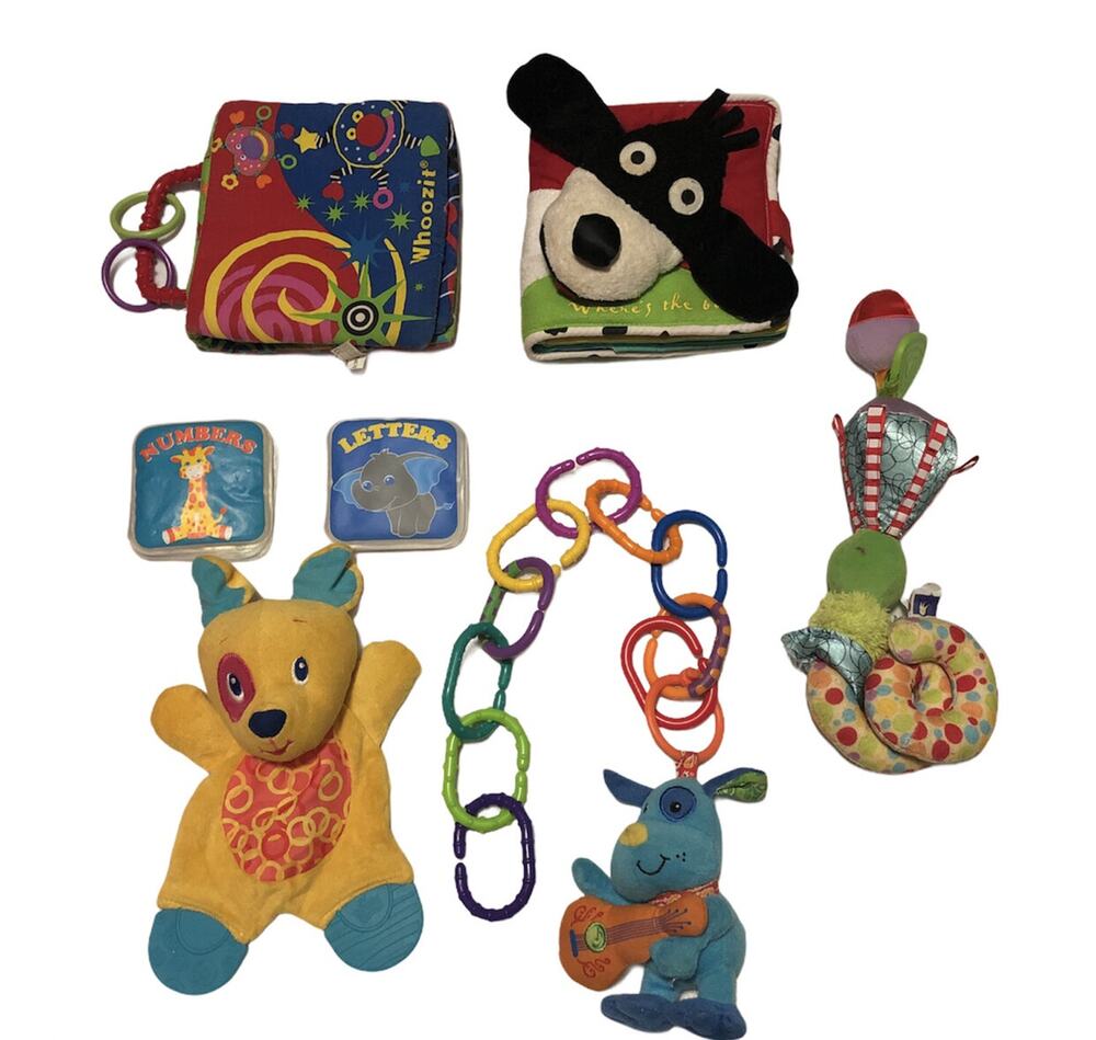 Manhattan Toys Dog Books Links Toys